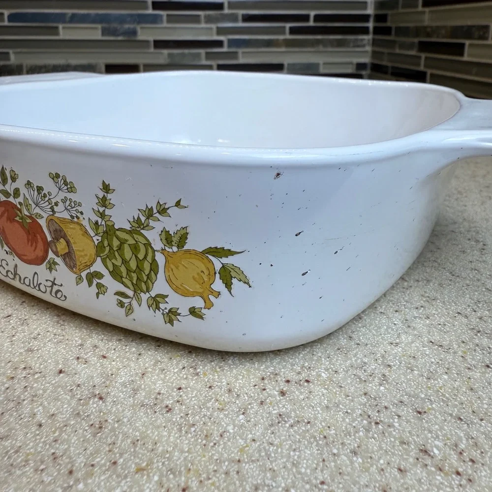 VTG Corning Ware Spice O' Life L'Echalote 1qt Casserole Dish A-1-B USA No Lid